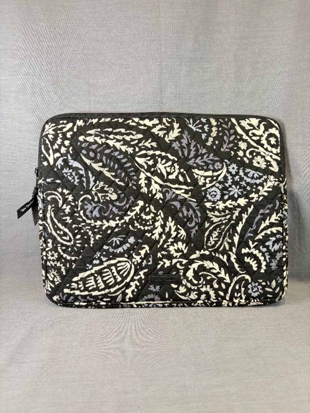 Vera Bradley Paisley Noir Quilted Laptop Sleeve Tablet Cover Case Padded Retired